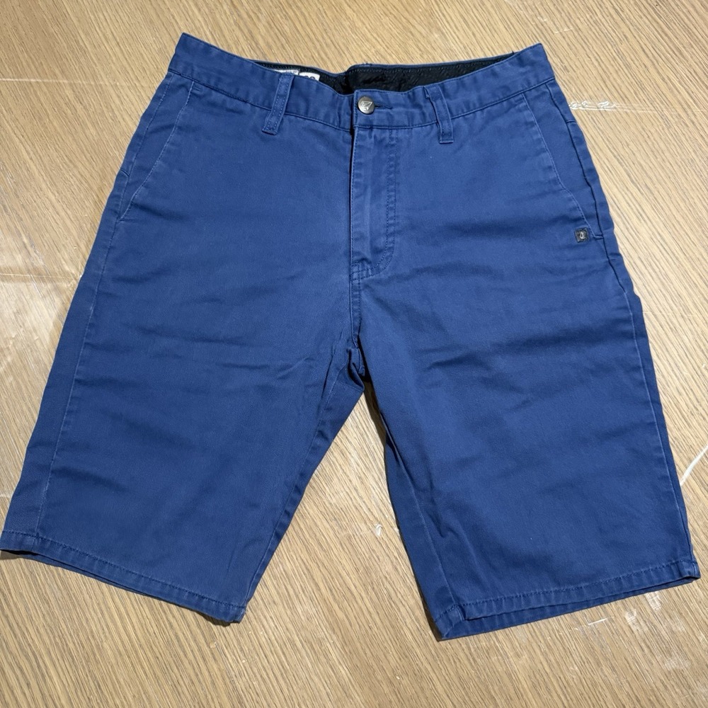 Volcom True To This Mens 28 Flat Front Navy Blue Shorts Skater Bermuda Casual